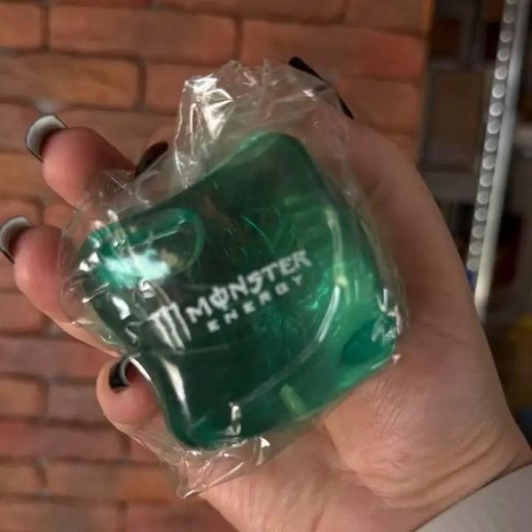 Антистреси - Сквіш Кубик льоду іграшка-антистрес Monster з гелевим наповненням 5,5 см Зелений