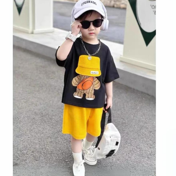 Дитячий костюм для хлопчика з ЗД принтом футболка чорного кольору та шорти 100 см